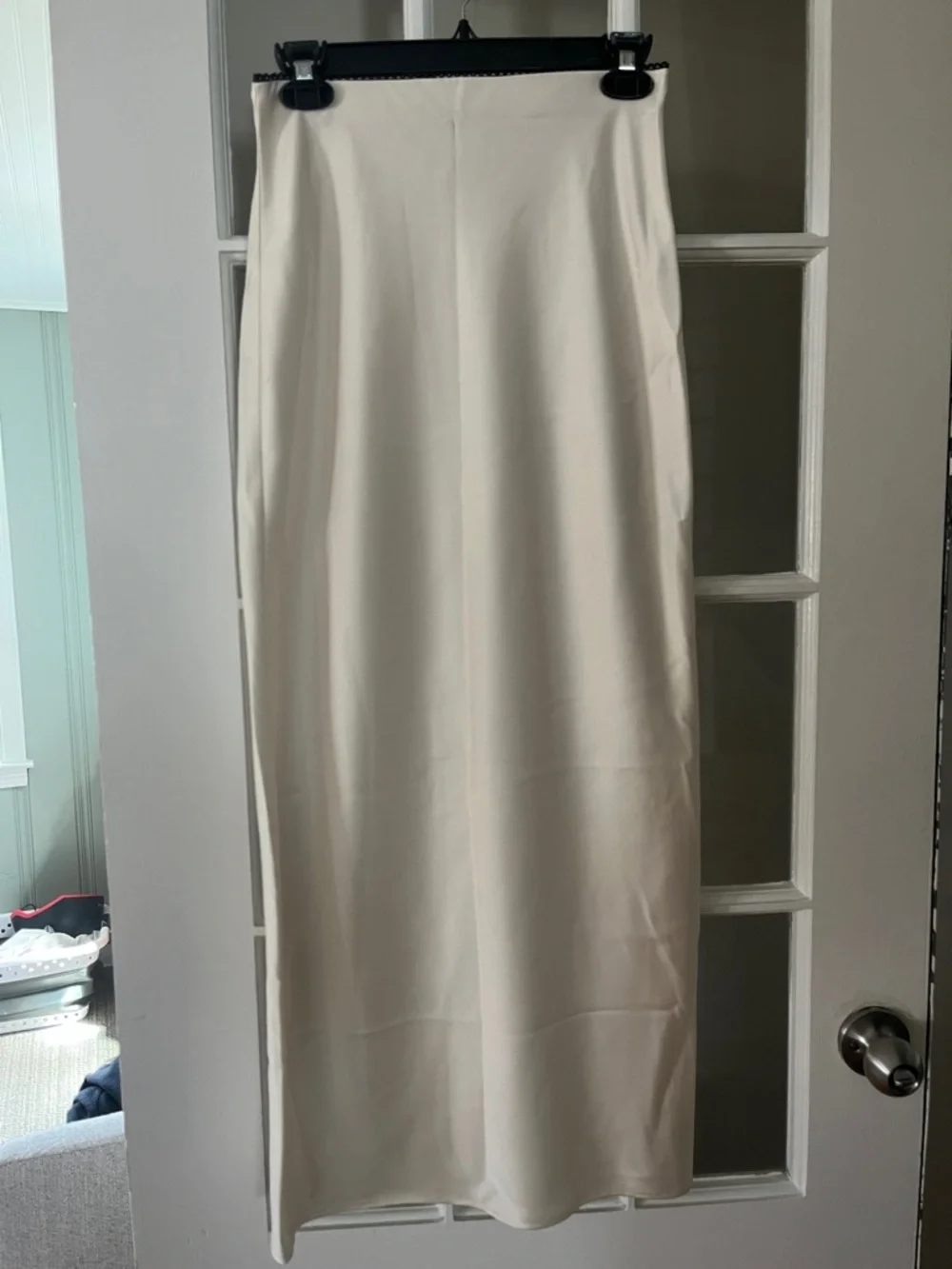 House of Harlow 1960 Cream Maxi Skirt - Picture 1 of 2